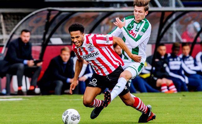 话题顺理成 话题顺理成